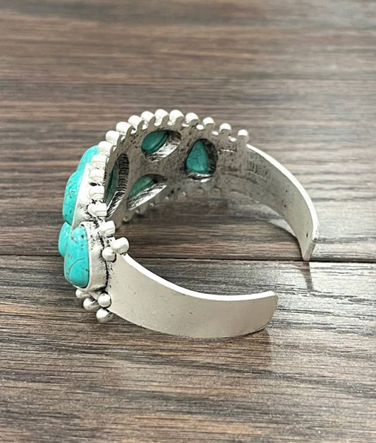 711325, Turquoise Cuff Bracelet