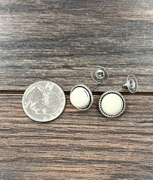 720939, 10mm Round White Turquoise Stud Earrings