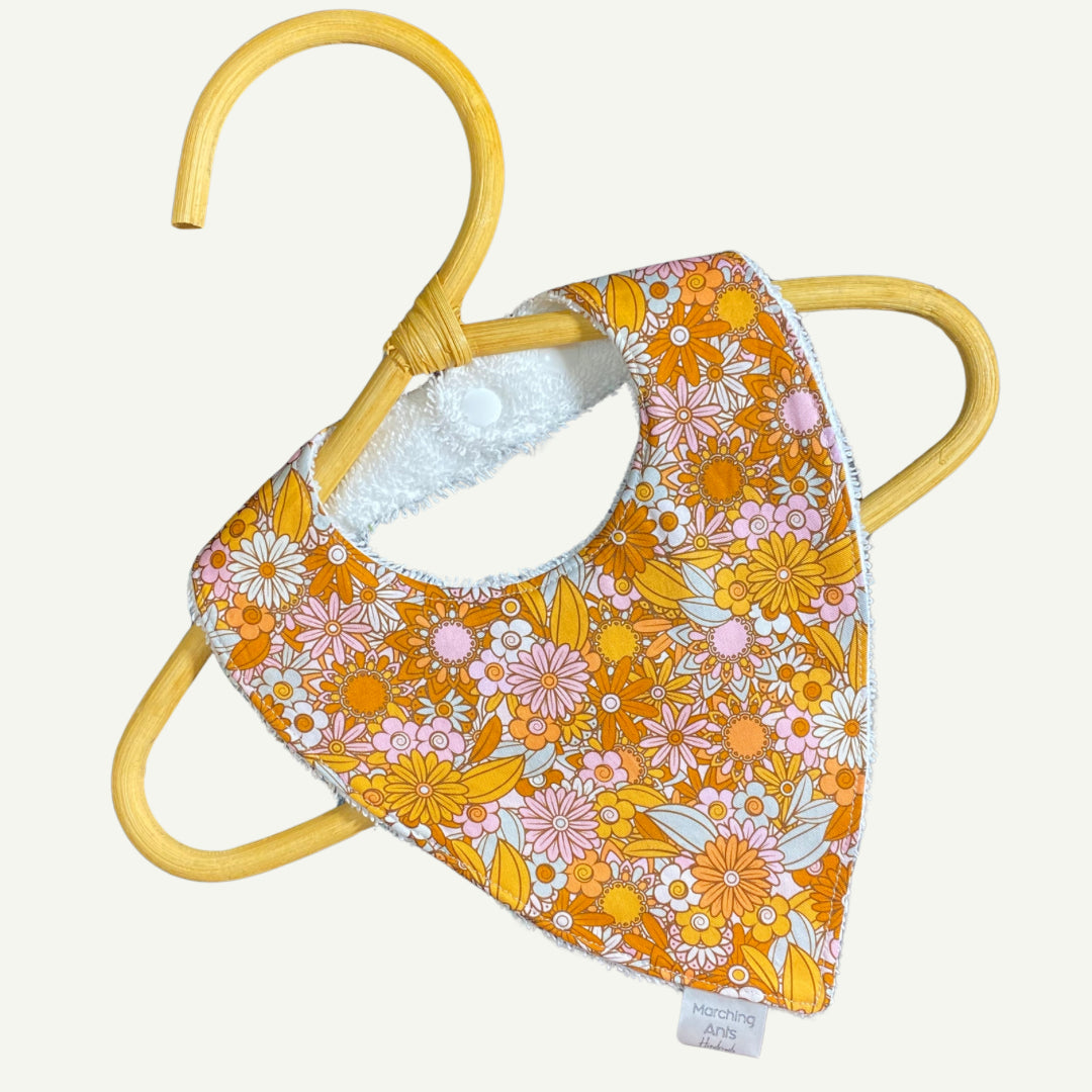 Bib - Teardrop | Retro Flowers