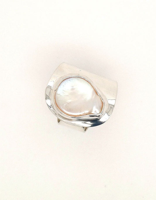 Silver & White Coin Pearl Ring
