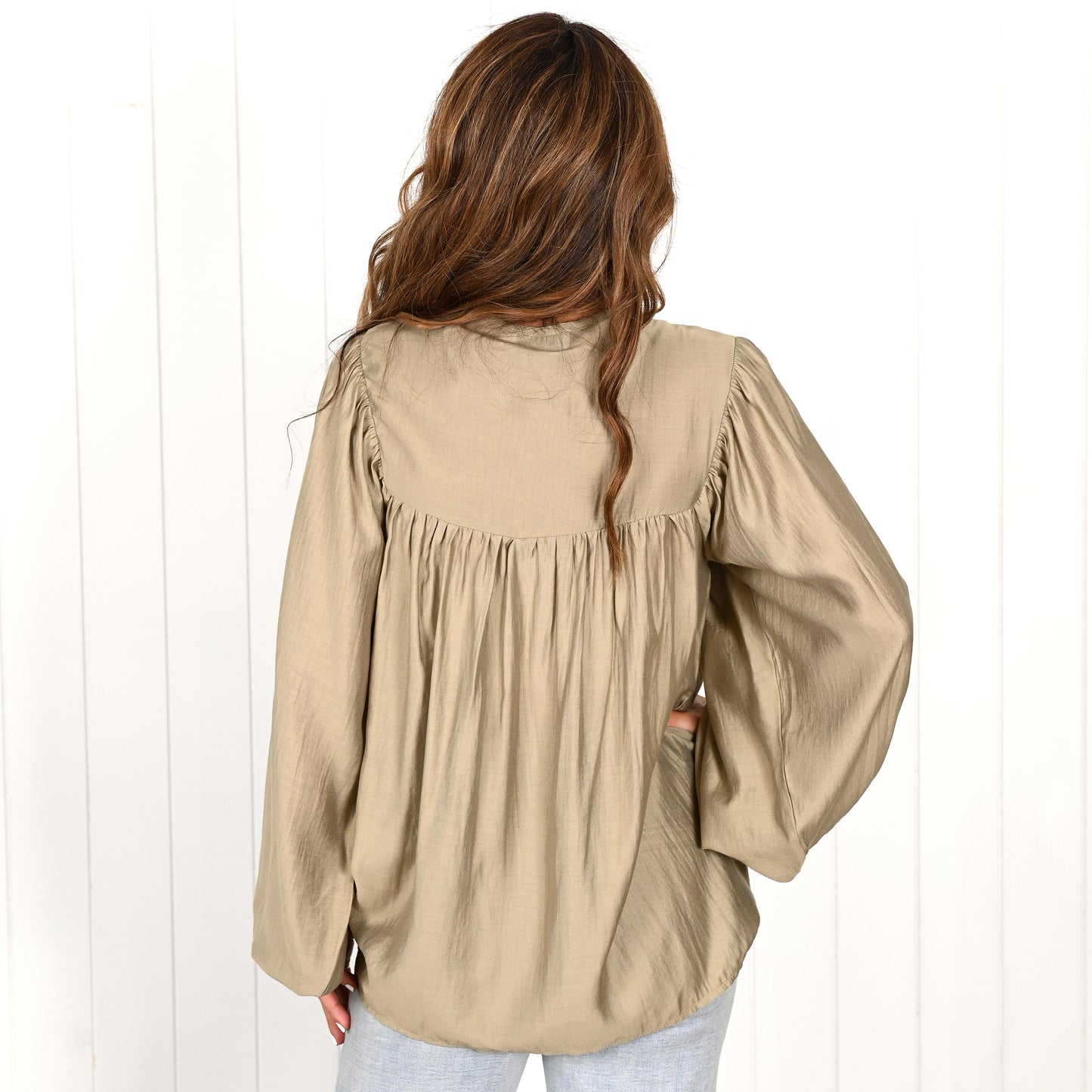 Ava - Olive Top