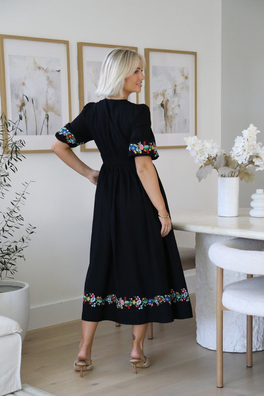 Lucy - Maxi Floral Dress