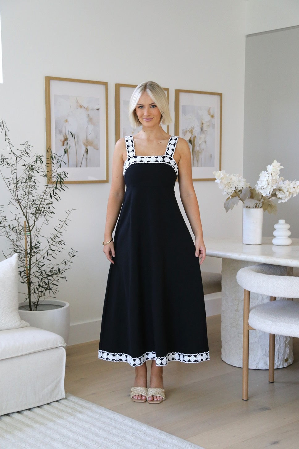 Taylor - Black Maxi Dress