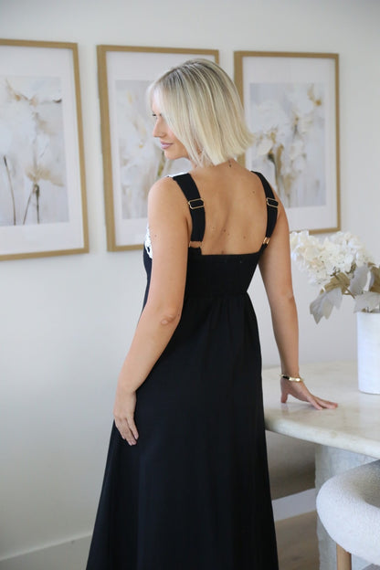 Taylor - Black Maxi Dress