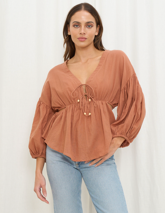 Daisy - Cut Out Top